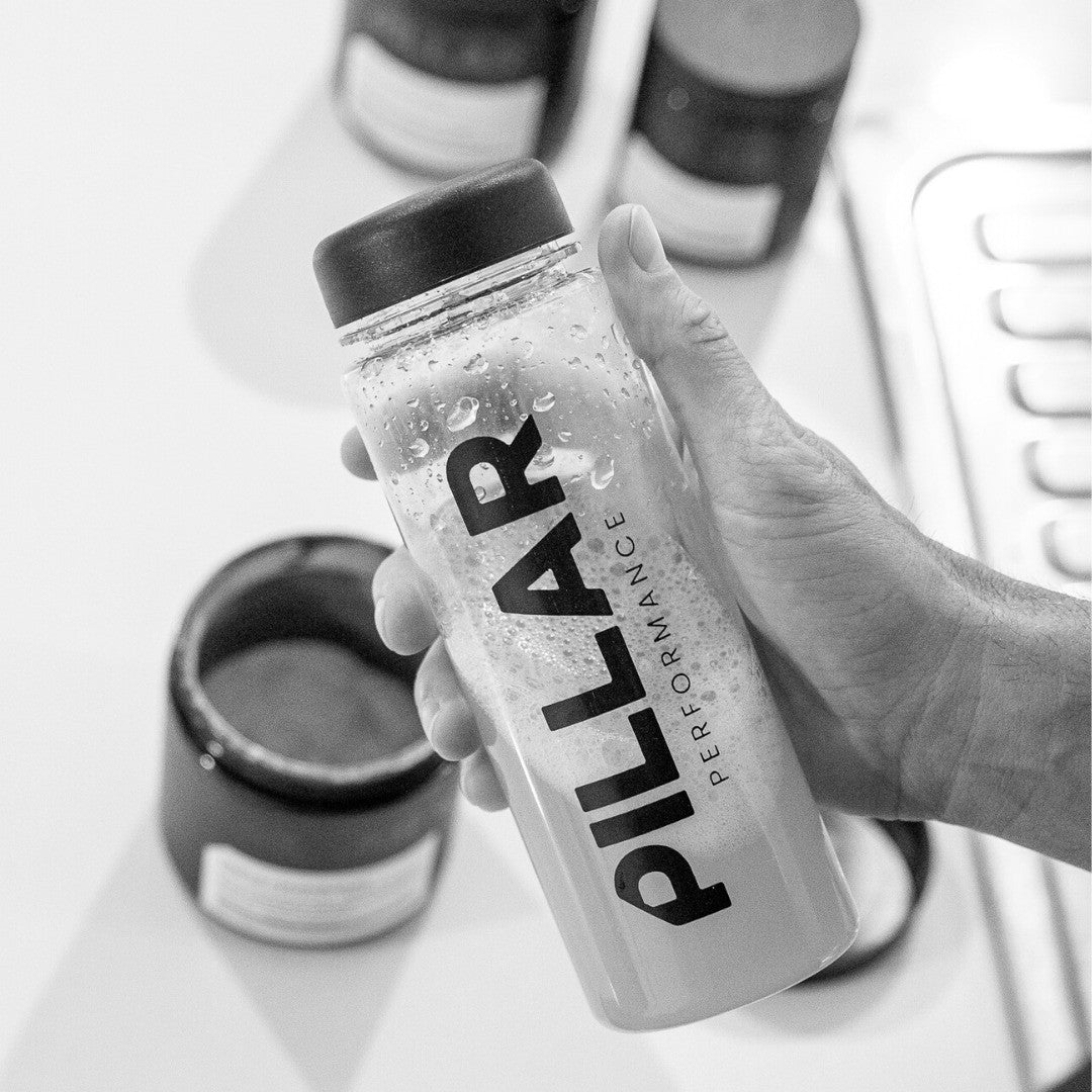Serviervorschlag im Shaker. Pillar Performance Triple Magnesium Pineapple Coconut im derbaranski.shop