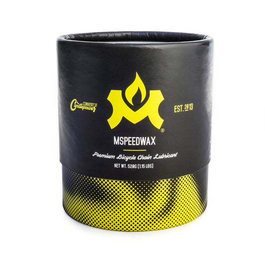 Molten Speed Wax zur Schmierung von Fahhradketten, Zeitfahren, Marginal Gains, Triathlon, Rennrad, Mountainbike, Gravelbike, Crossbike, Kettenwachsen, gewachste Ketten, Kettentuning, Tuning, Fahrradtuning,