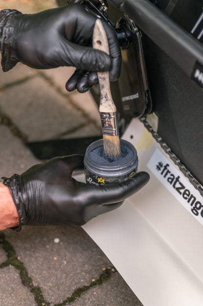 Molten Speed Wax Pinsel für Race Powder