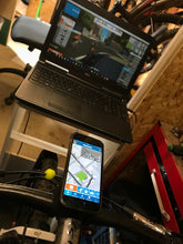 Load image into Gallery viewer, 76 Projects Smartphone-Adapter, 
Indoorcycling Smartphone-Halterung, 
Fahrrad Smartphone-Adapter, 
Smartphone-Halterung für Zwift, 
Handyhalterung für Indoor-Bike, 
Smartphone-Mount für Heimtrainer, 
Telefonhalterung für Spinning-Bike, 
Smartphone-Befestigung für Rollentrainer, 